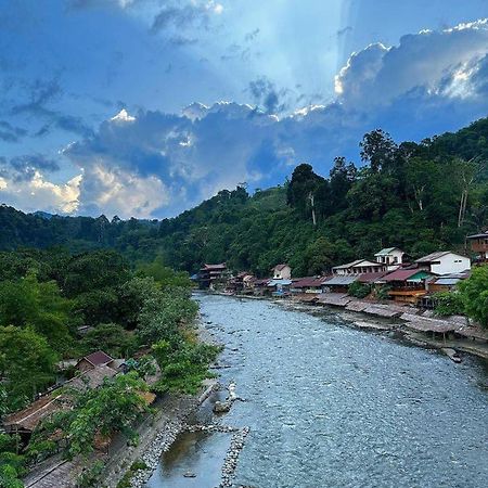 Jungle Life Guest House - Trekking & Transport Only Book With Us Bukit Lawang Exterior photo